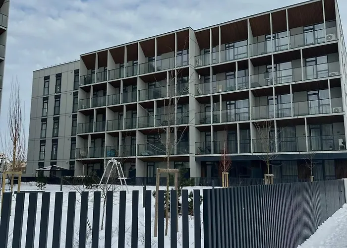 By The River Апартаменты